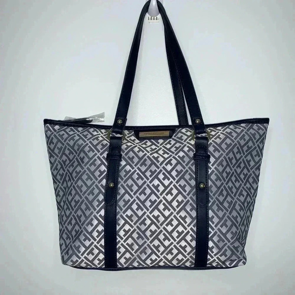 Tommy Hilfiger Handbags - Tommy Hilfiger Shopper Bag​​